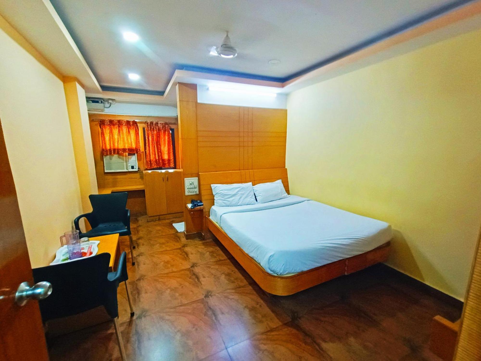 Pavithra Paradise Hotel Bengaluru Kültér fotó